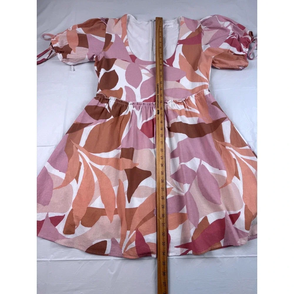 Girl and the Sun Avery Pink Leaf Print Puff Sleeve Mini Dress Size Medium Summer